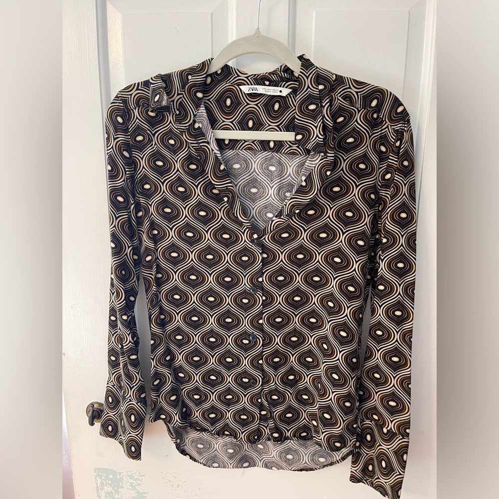 Patterned Zara button down top